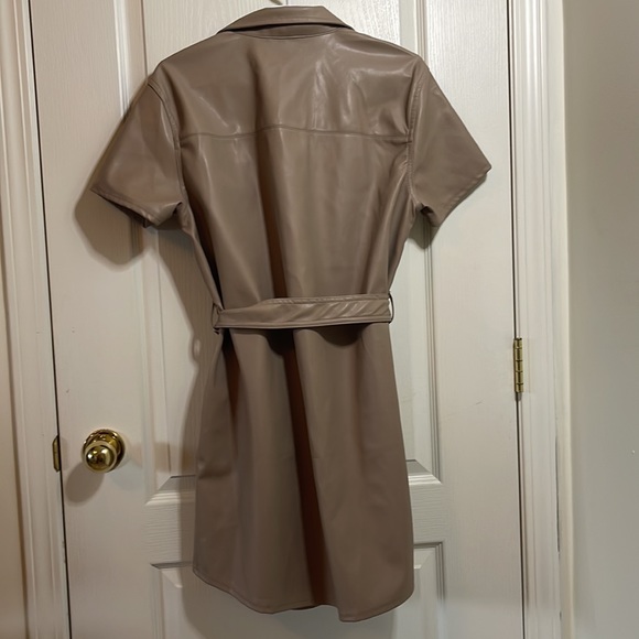 H&M Dress - Picture 4 of 6